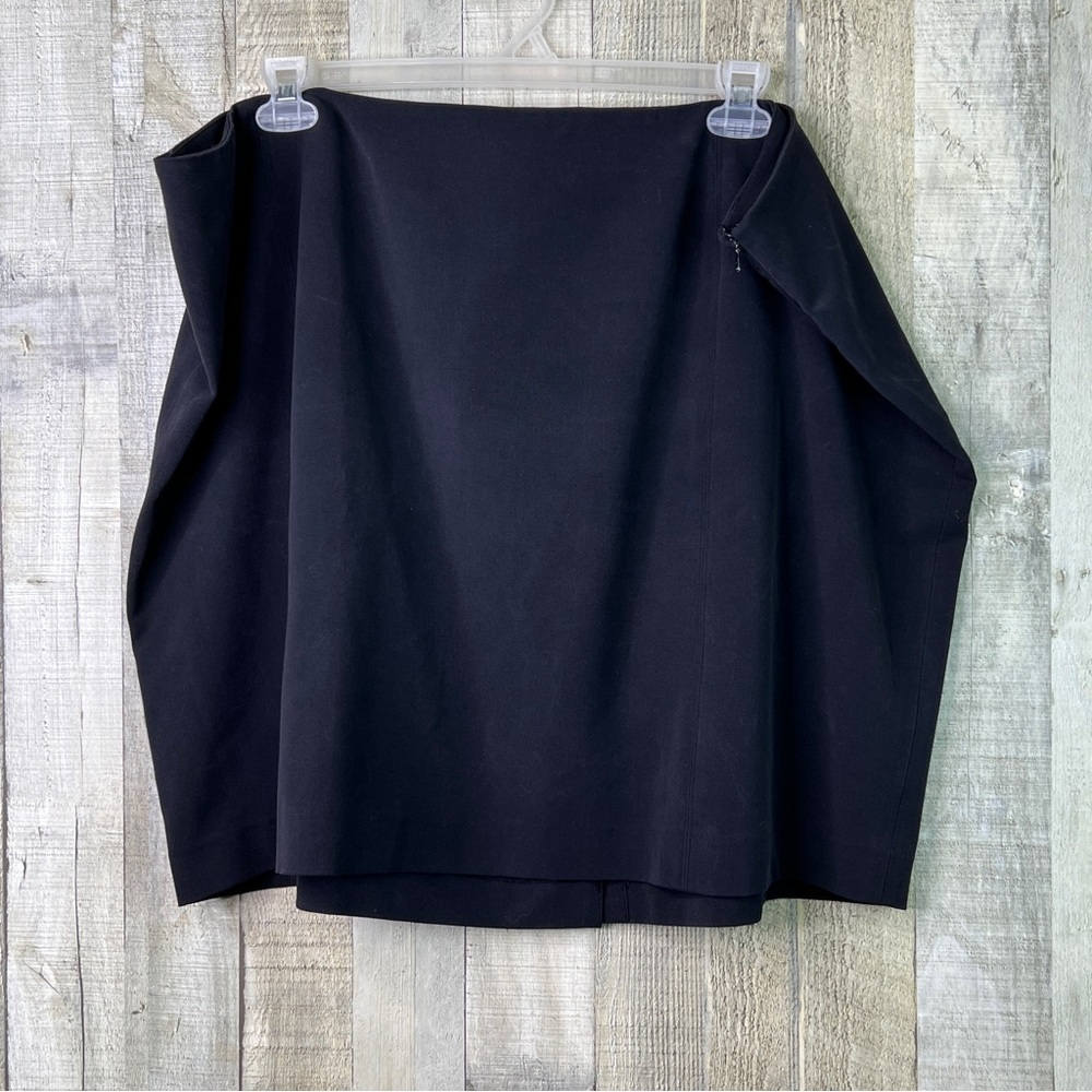 Lane Bryant Size 28 Black Skirt w/Side Zipper & 4” Back Slit